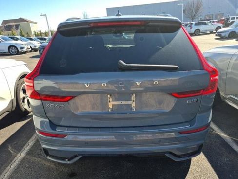 Used 2023 Volvo XC60 B5 Plus w/ Climate Package image 6