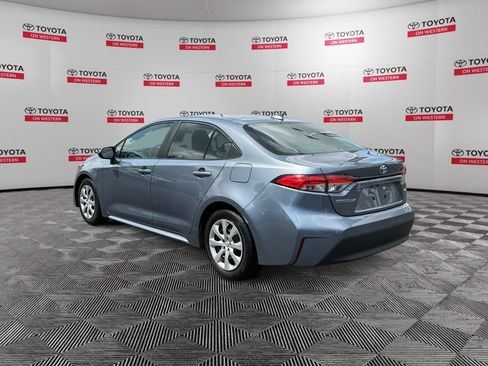 Used 2024 Toyota Corolla LE FWD image 7