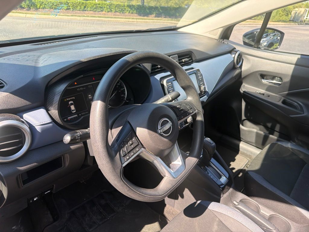 Used 2024 Nissan Versa SV FWD image 8