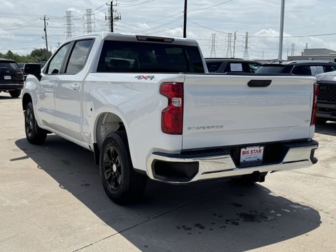 Used 2025 Chevrolet Silverado 1500 LT AWD/4WD image 8
