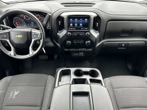 Used 2020 Chevrolet Silverado 1500 LT RWD image 14