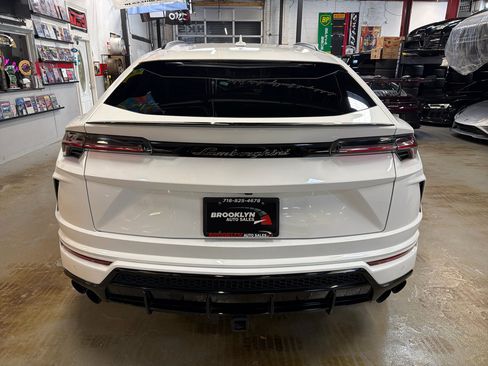 Used 2019 Lamborghini Urus image 7
