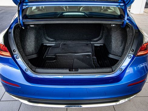 Used 2019 Honda Insight Touring image 17