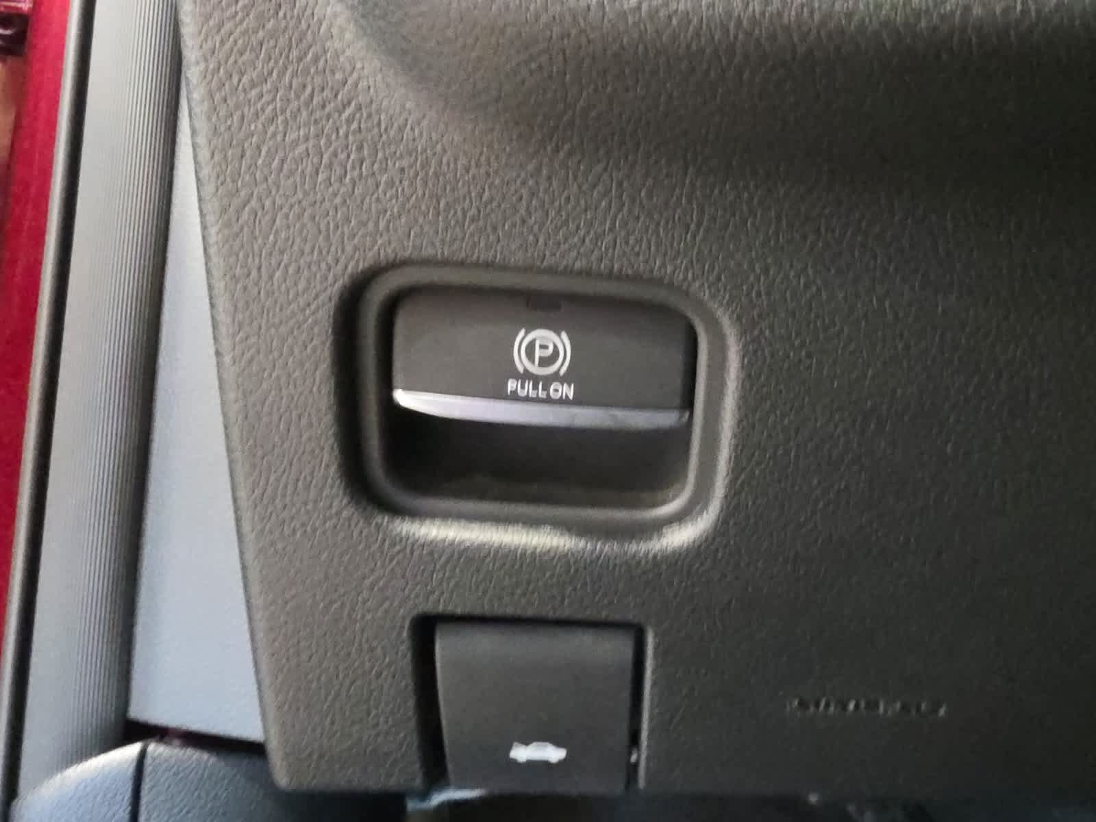 Used 2025 Jeep Grand Cherokee Altitude AWD/4WD image 21