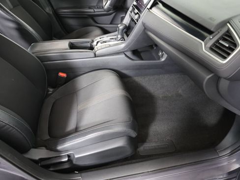 Used 2019 Honda Civic Sport image 26