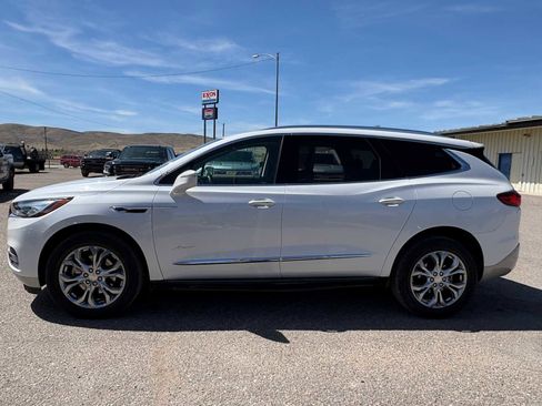 Used 2019 Buick Enclave Avenir w/ Avenir Technology Package AWD/4WD image 10