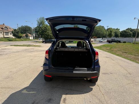 Used 2016 Honda HR-V EX image 8