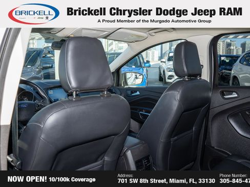 Used 2019 Ford Escape SEL image 18
