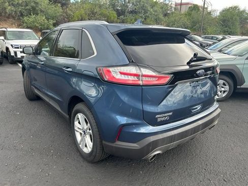 Used 2019 Ford Edge SEL FWD image 2