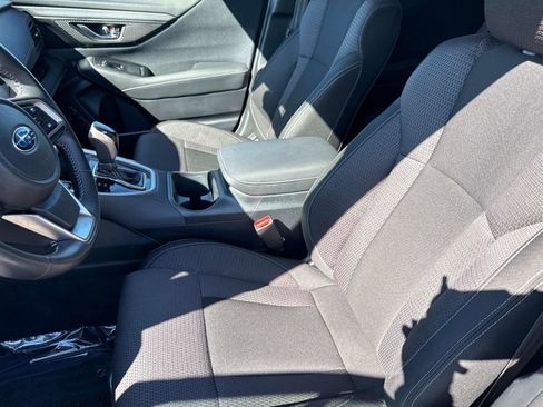 Used 2024 Subaru Outback Premium image 23
