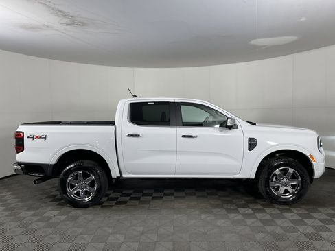 Used 2024 Ford Ranger Lariat w/ Advanced Towing Package image 5