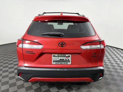 Used 2023 Toyota Corolla Cross LE w/ Moonroof Package AWD/4WD image 10
