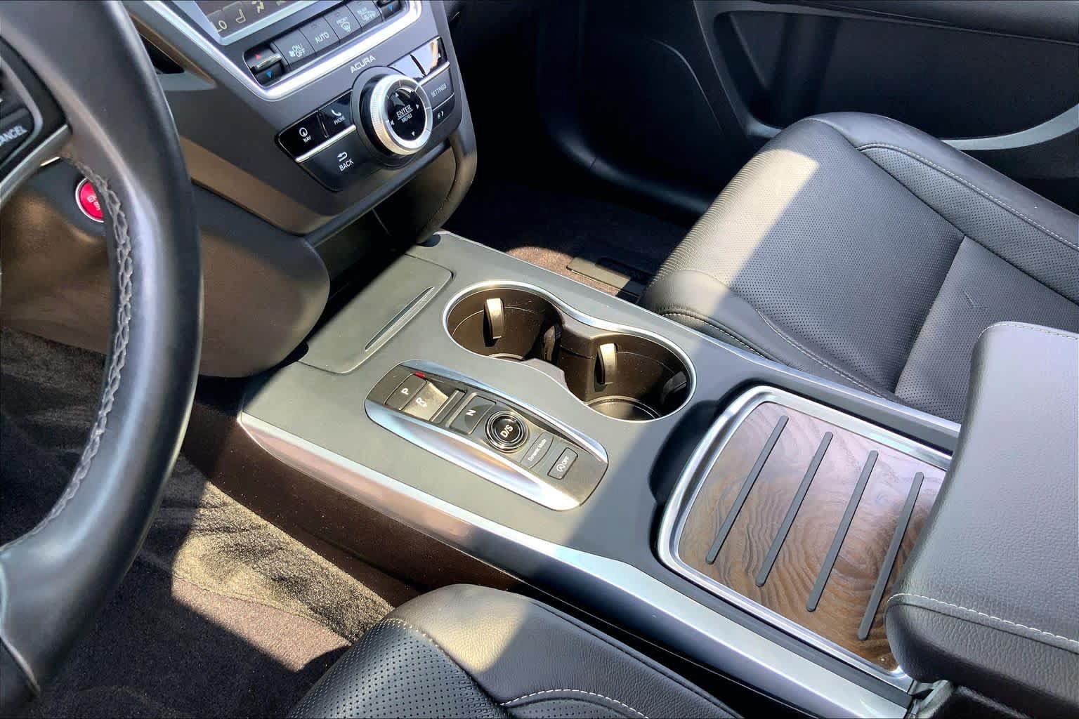Used 2019 Acura MDX w/ Technology Package FWD image 17