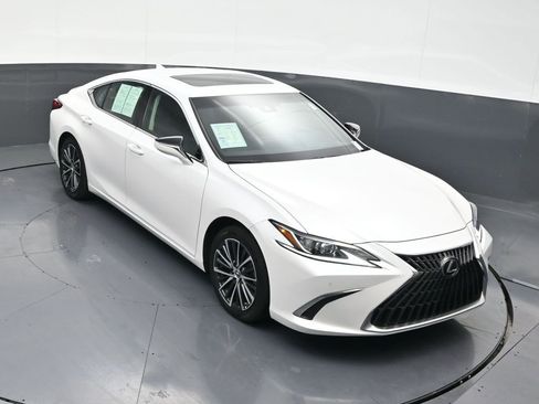 Used 2023 Lexus ES 350 w/ Premium Package image 23