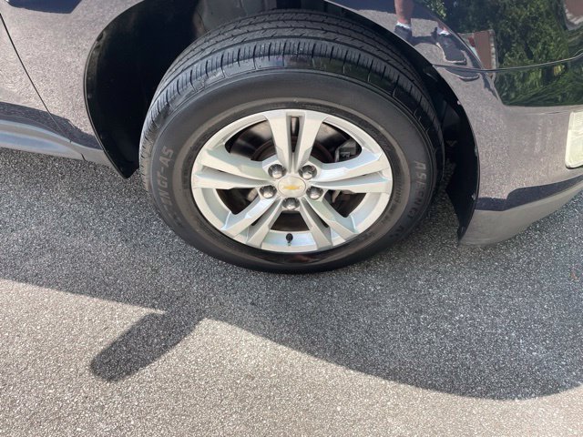 Used 2017 Chevrolet Equinox LS FWD image 13