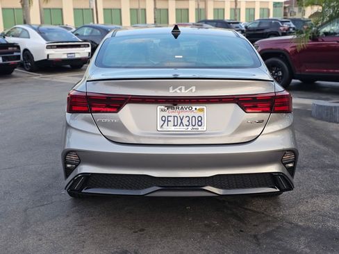 Used 2023 Kia Forte GT-Line w/ GT-Line Technology Package image 6