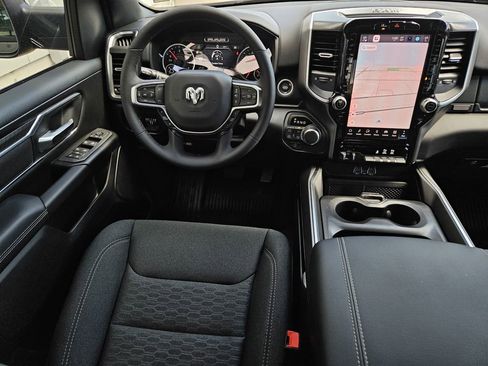 New 2026 RAM 1500 4x4 Crew Cab image 9