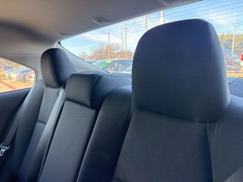 Used 2025 Toyota Corolla LE image 8