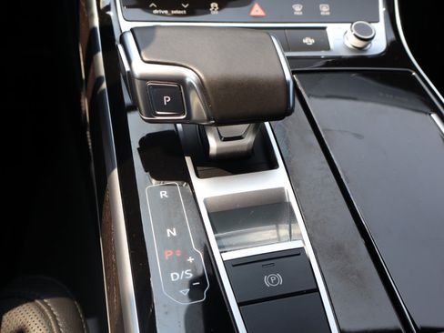 Used 2020 Audi A8 L 4.0T w/ Sport Plus Package image 21