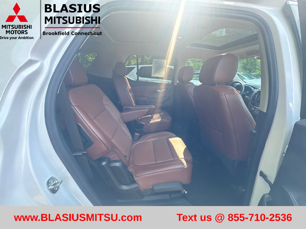 Used 2021 Chevrolet Traverse High Country w/ LPO, Floor Liner Package AWD/4WD image 28