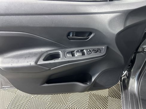 Used 2024 Nissan Versa S w/ Trunk Package image 28