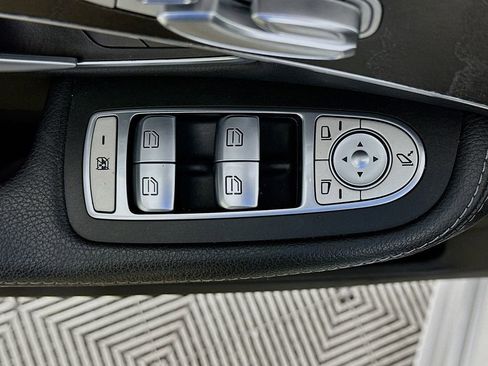 Used 2015 Mercedes-Benz C 300 4MATIC Sedan image 22