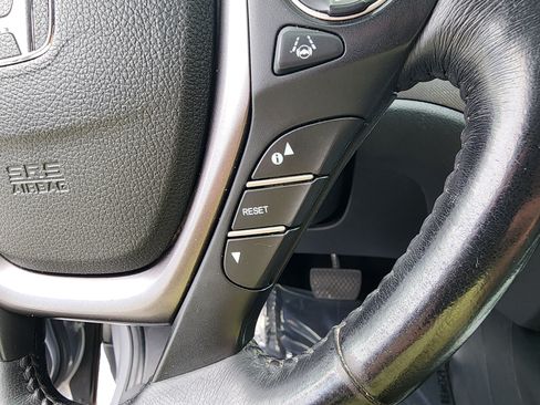 Used 2021 Honda Ridgeline RTL-E image 28