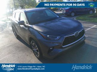 Used 2023 Toyota Highlander XLE video 1
