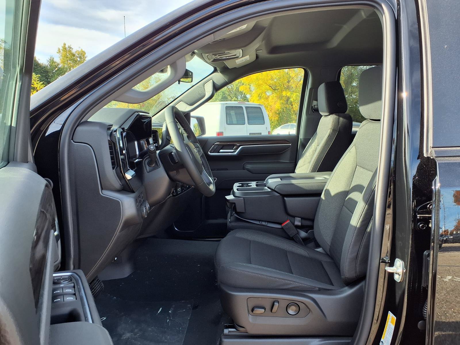 New 2026 Chevrolet Silverado 1500 RST w/ RST Select Package AWD/4WD image 13