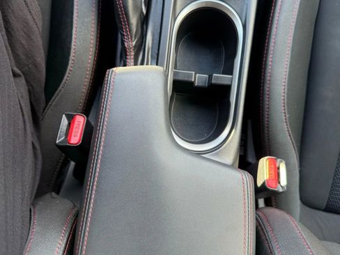 Used 2018 Subaru Impreza 2.0i Sport image 26