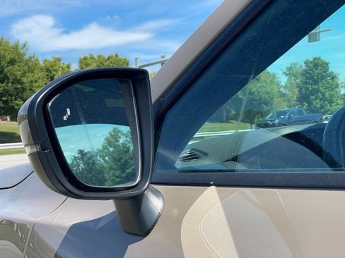 Certified 2023 Nissan Pathfinder Rock Creek AWD/4WD image 32