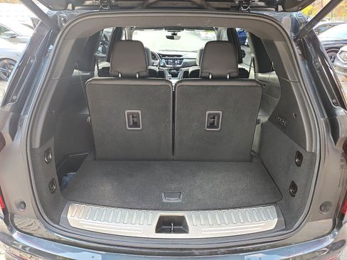 Used 2020 Cadillac XT6 Premium Luxury image 30