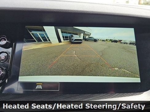 Used 2022 Buick Envision Preferred image 22