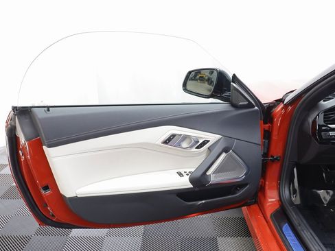New 2026 BMW Z4 sDrive30i w/ Shadowloine Package image 5