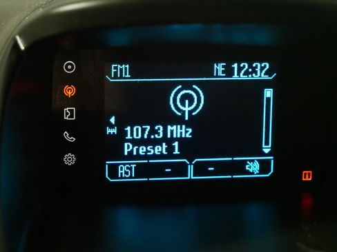 Used 2017 Ford Fiesta SE w/ Cold Weather Package FWD image 33