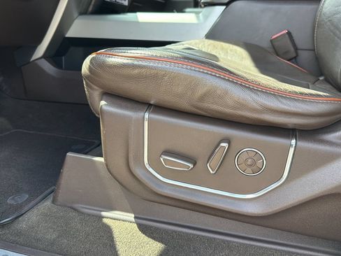 Used 2017 Ford F250 King Ranch w/ King Ranch Ultimate Package AWD/4WD image 10