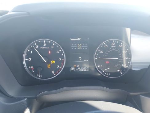 Used 2025 Subaru Forester Premium AWD/4WD image 14