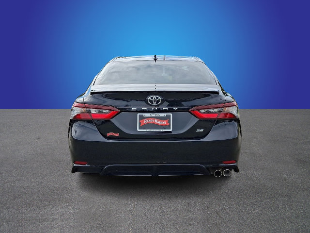 Used 2024 Toyota Camry SE w/ Convenience Package FWD image 5
