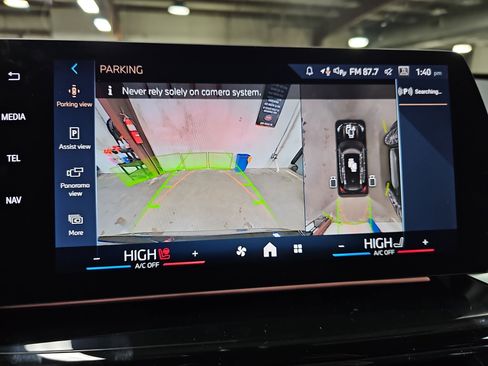 New 2026 BMW X1 xDrive28i w/ Technology Package image 25