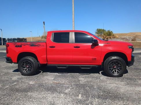Used 2021 Chevrolet Silverado 1500 LT Trail Boss w/ Convenience Package II image 4