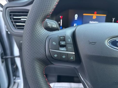 New 2025 Ford Escape ST-Line w/ Tech Pack #1 image 16