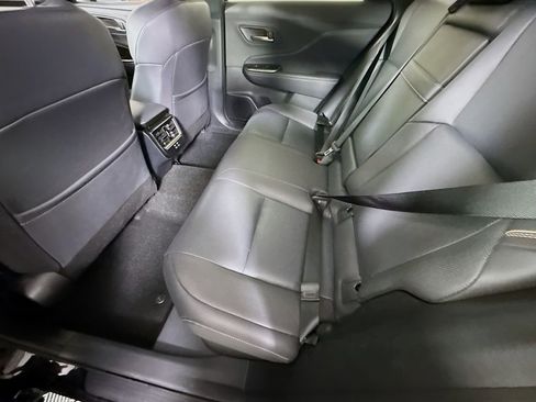 Certified 2025 Toyota Crown Signia AWD/4WD image 27