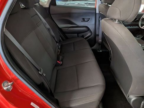 Used 2024 Hyundai Kona SEL AWD/4WD image 25