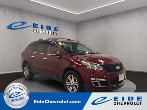 Used 2016 Chevrolet Traverse LT AWD/4WD image 1
