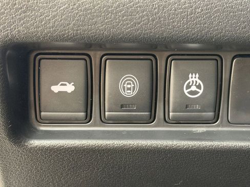 Used 2021 Nissan Maxima SR w/ Sport Mat Group FWD image 25