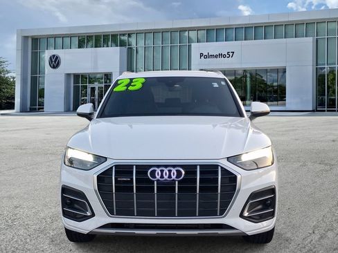 Used 2023 Audi Q5 2.0T Premium Plus w/ Premium Plus Package AWD/4WD image 2