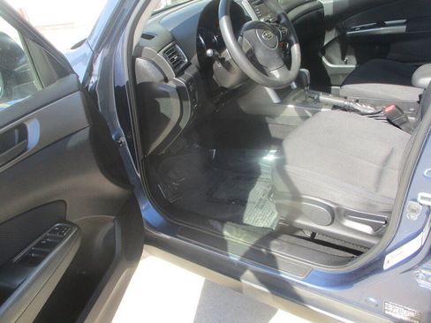 Used 2011 Subaru Forester 2.5X w/ Alloy Wheel Value Pkg AWD/4WD image 9