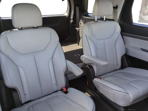 Used 2024 Hyundai Palisade SEL AWD/4WD image 25