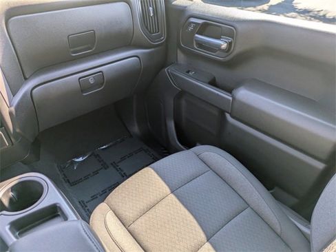Used 2024 Chevrolet Silverado 1500 Custom image 20