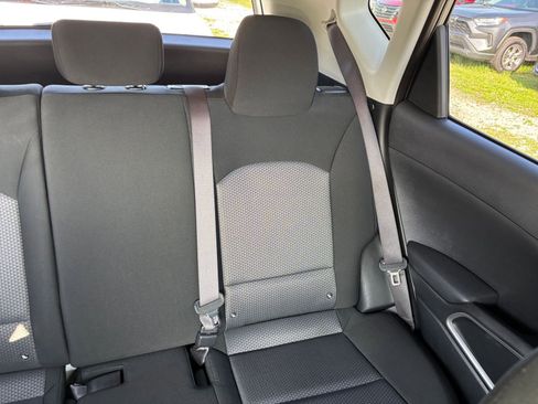 Used 2025 Kia Soul LX w/ LX Technology Package FWD image 36